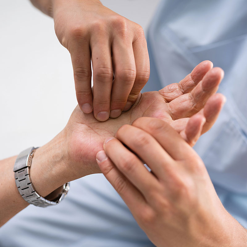 Behandlungen, Typische Beschwerden bei Arthrose
